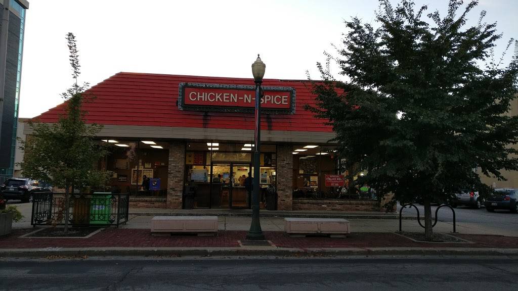 Chicken-N-Spice | restaurant | 251 N Chicago St, Joliet, IL 60432, USA | 8157271100 OR +1 815-727-1100