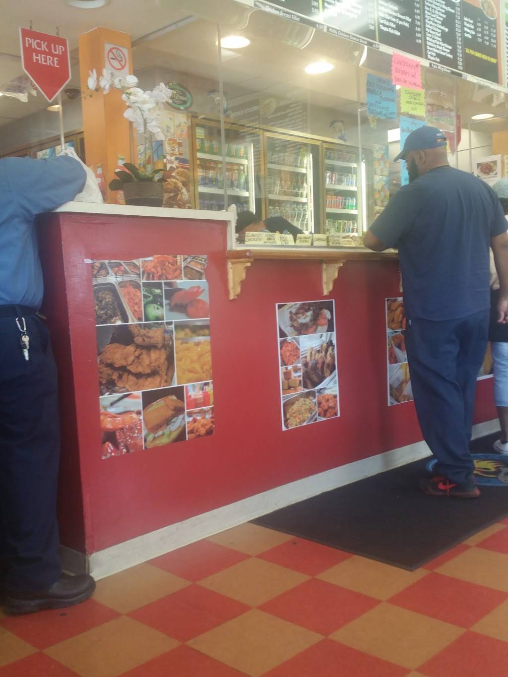 Corner Carryout | meal takeaway | 5401 York Rd, Baltimore, MD 21212, USA | 4104335556 OR +1 410-433-5556