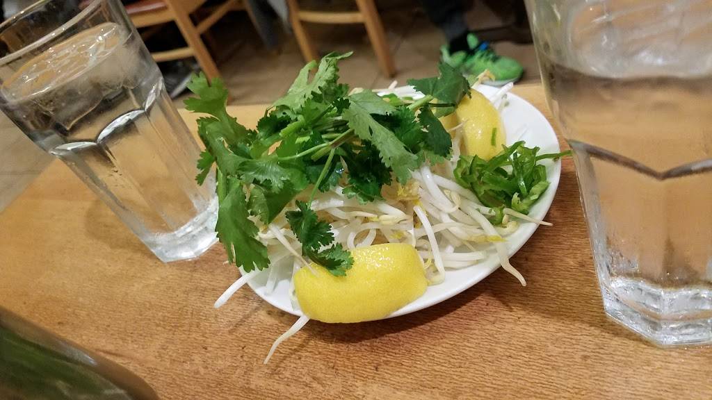 Supreme Dumpling | restaurant | 61-42 Springfield Blvd, Oakland Gardens, NY 11364, USA | 7188192988 OR +1 718-819-2988