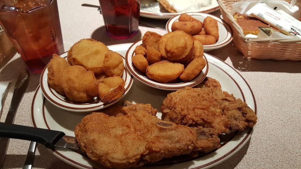 Petes Family Restaurants | restaurant | 2661 Lewisville Clemmons Rd, Clemmons, NC 27012, USA | 3367666793 OR +1 336-766-6793