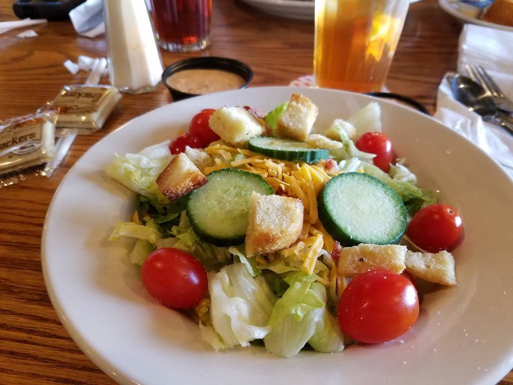 Cracker Barrel Old Country Store | restaurant | 706 Desoto Cove, Horn Lake, MS 38637, USA | 6623494203 OR +1 662-349-4203