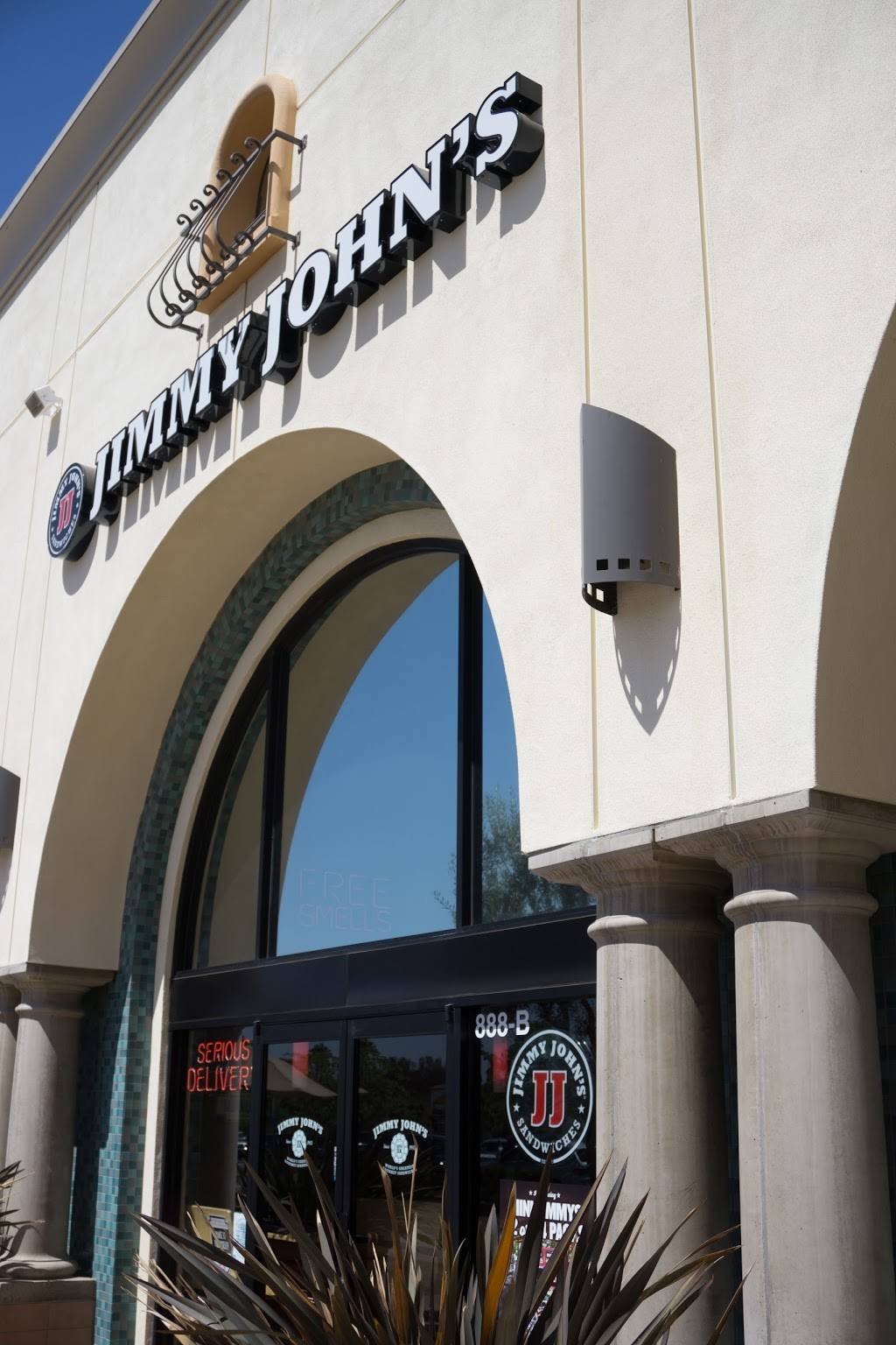 Jimmy Johns | meal delivery | 888 New Los Angeles Ave Ste. B, Moorpark, CA 93021, USA | 8055172919 OR +1 805-517-2919
