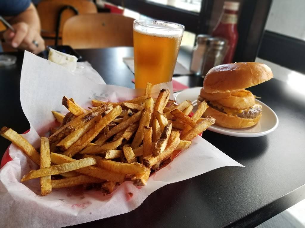 Pokeys | meal takeaway | 100 E Madison St, Tampa, FL 33602, USA | 8132236905 OR +1 813-223-6905