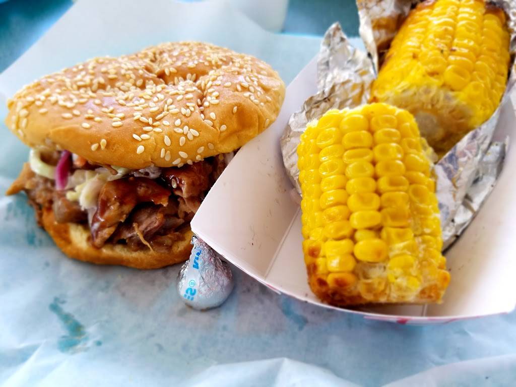 Dukes Doggs | restaurant | 405 W Main St, Easley, SC 29640, USA | 8643078049 OR +1 864-307-8049