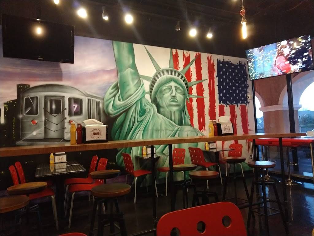 Brickhouse Burgers and Shakes | restaurant | 9090 Skillman St #174a, Dallas, TX 75243, USA | 2142210380 OR +1 214-221-0380