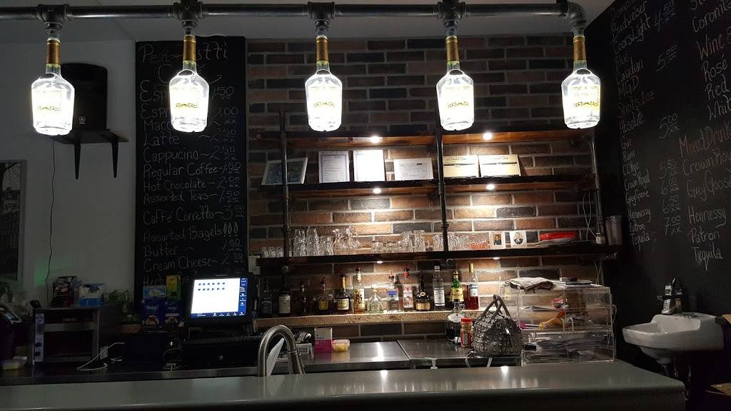 Georges eatery + bar inc | restaurant | 1988 Eglinton Ave W, Toronto, ON M9E 2J9, Canada | 4167849091 OR +1 416-784-9091