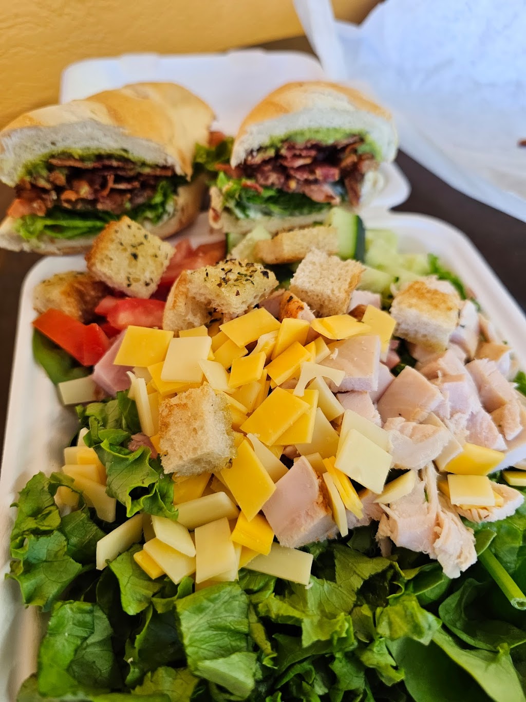 The Corner Deli | restaurant | 117 W Main St, Emmett, ID 83617, USA | 2088717329 OR +1 208-871-7329