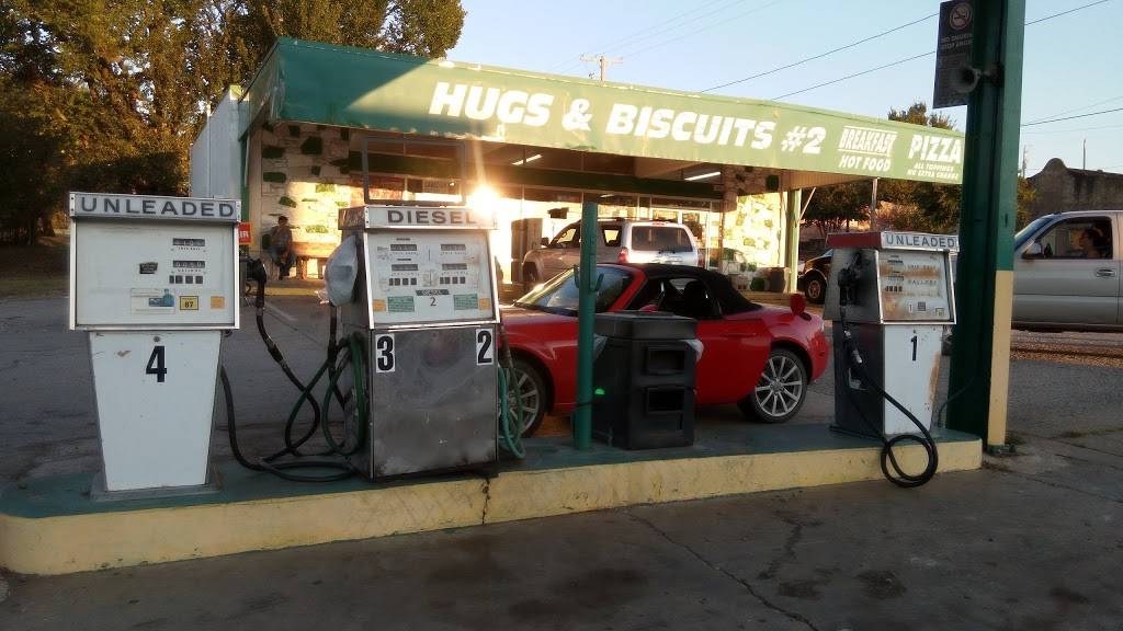 Hugs & Biscuits | restaurant | 100 US-71, Huntington, AR 72940, USA | 4799280288 OR +1 479-928-0288