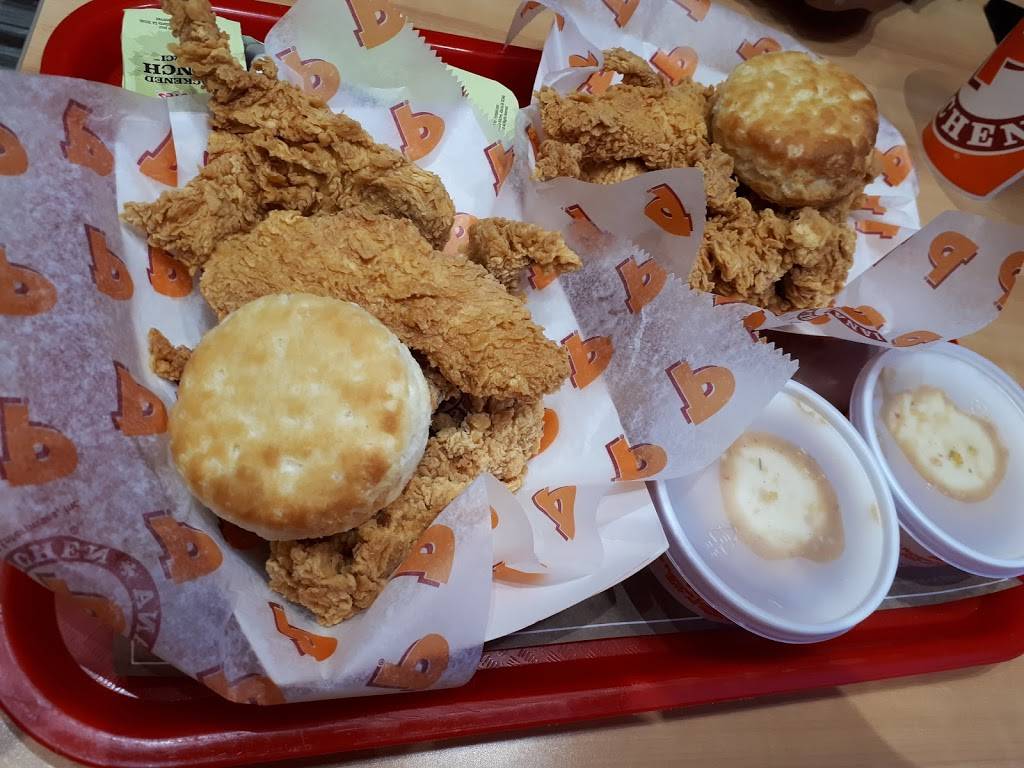 Popeyes Louisiana Chicken | restaurant | 161 Mapleview Dr W, Barrie, ON L4N 9E8, Canada | 7057373700 OR +1 705-737-3700