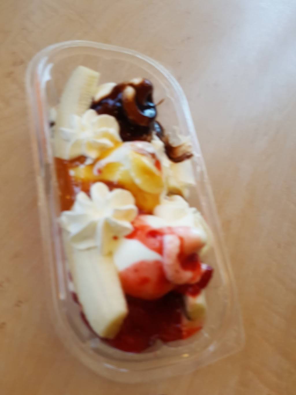 Dairy Queen Grill & Chill | restaurant | 324 W Mazon Ave, Dwight, IL 60420, USA | 8155841118 OR +1 815-584-1118