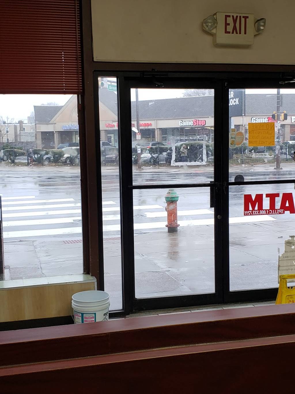 Express Breakfast And Deli | restaurant | 4240 N Broad St, Philadelphia, PA 19132, USA | 2154553868 OR +1 215-455-3868