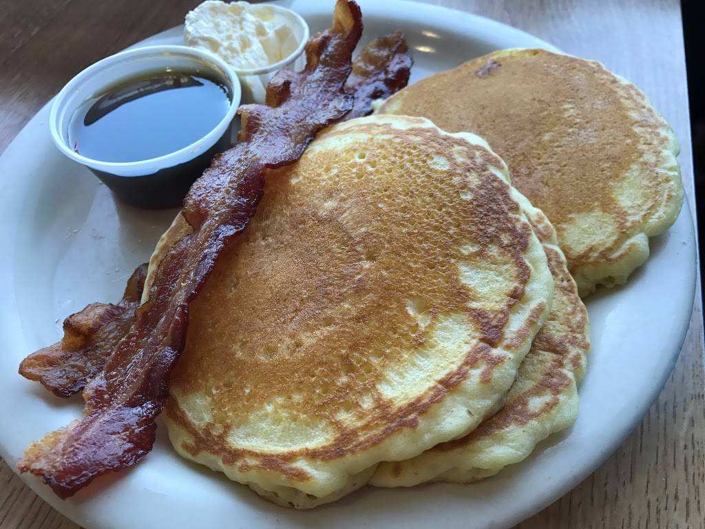 Pioneer Restaurant | restaurant | 306 109th St, Arlington, TX 76011, USA | 8176334433 OR +1 817-633-4433