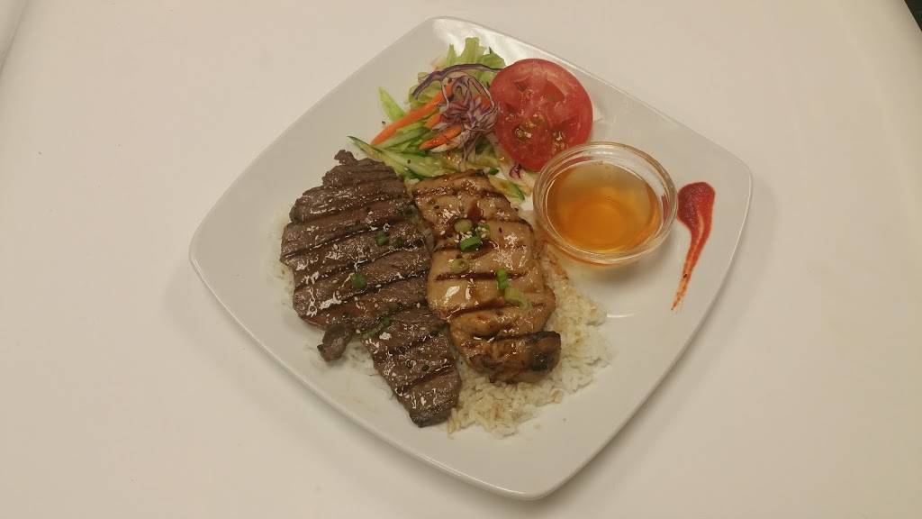 Pho 28 | restaurant | 1131 Boulevard Saint-Martin O, Laval, QC H7S 1M8, Canada | 4504907288 OR +1 450-490-7288