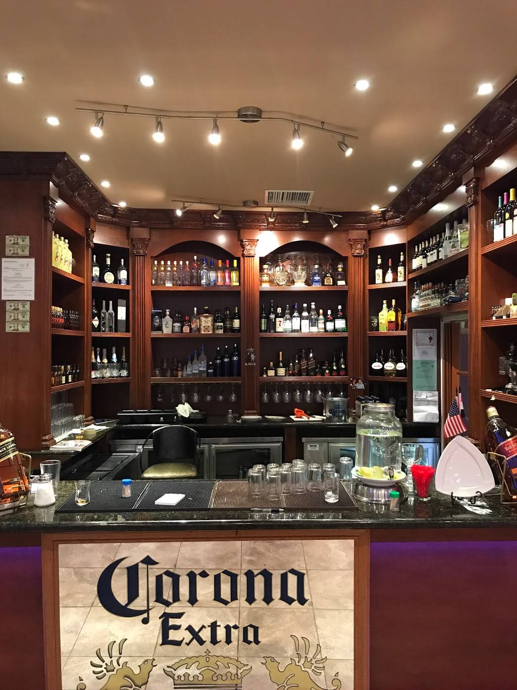 Family Golden Palace | restaurant | 820 Jamacha Road, El Cajon, CA 92019, USA | 6193328833 OR +1 619-332-8833