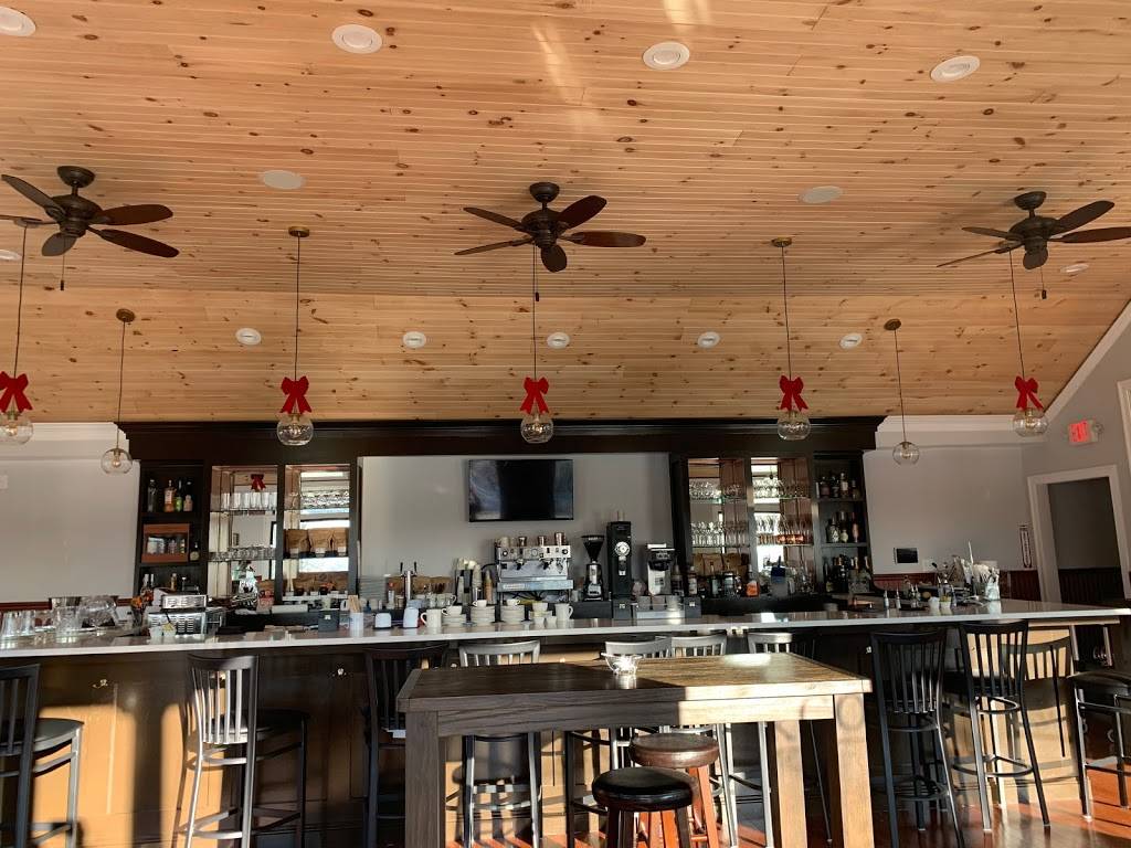 Millis Clicquot Coffee Bar | cafe | 1060 Main St, Millis, MA 02054, USA | 5083769000 OR +1 508-376-9000