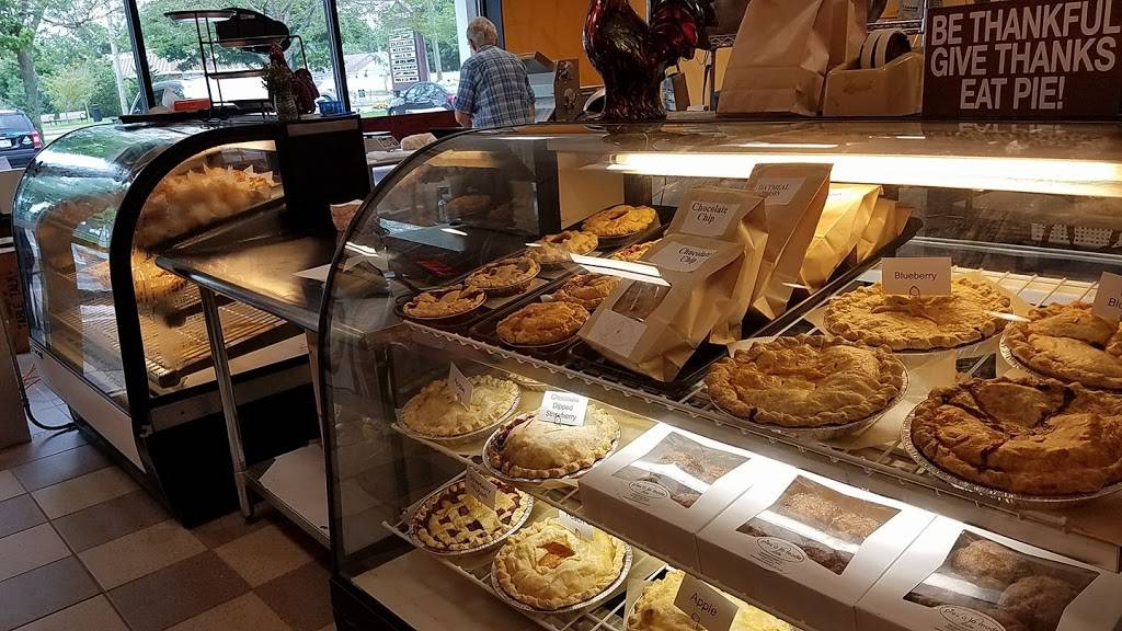 Pies a La Mode | bakery | 200 Teaticket Hwy, Teaticket, MA 02536, USA | 5085408777 OR +1 508-540-8777