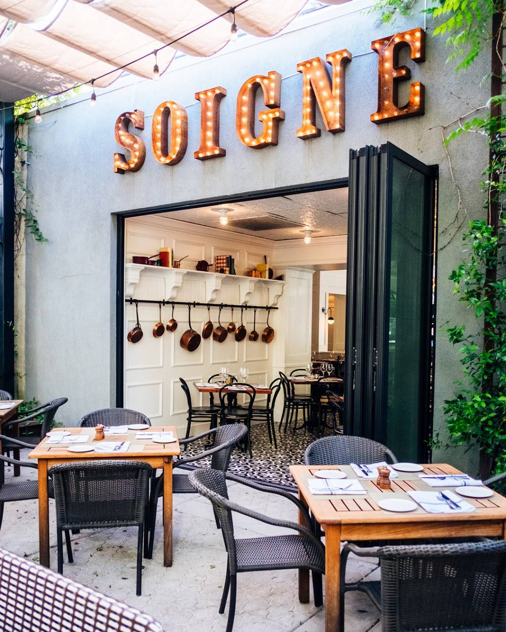 PARAGARY’S | restaurant | 1401 28th St, Sacramento, CA 95816, USA | 9164575737 OR +1 916-457-5737