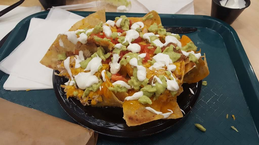 Miguels Jr. | restaurant | 30362 Haun Rd, Menifee, CA 92584, USA | 9516795299 OR +1 951-679-5299