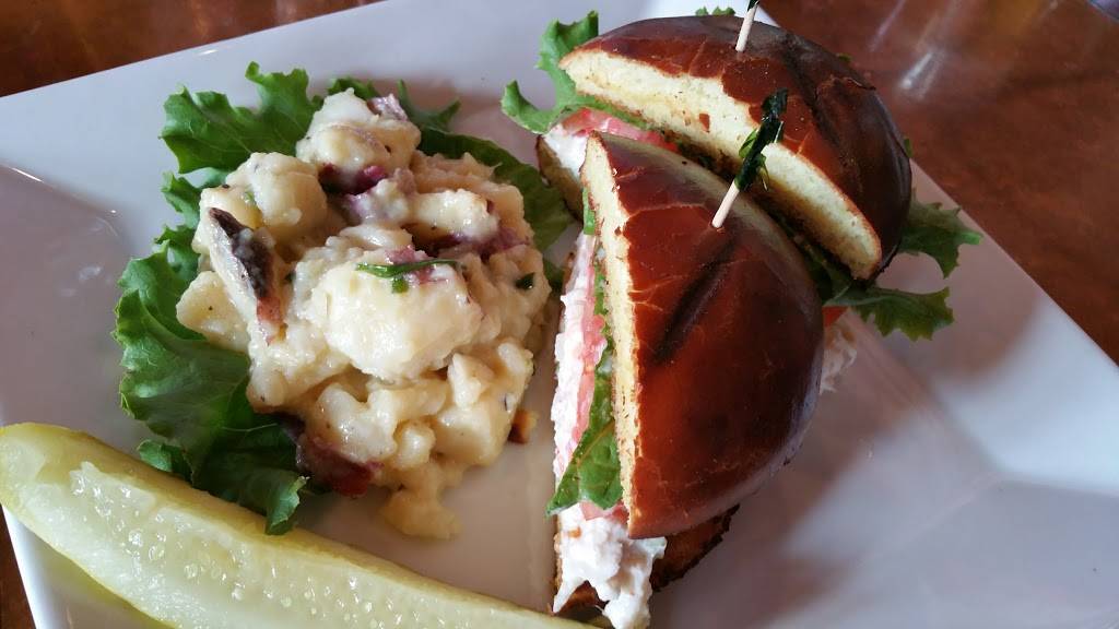 Ellicott Mills Brewing Company | restaurant | 8308 Main St, Ellicott City, MD 21043, USA | 4103138141 OR +1 410-313-8141