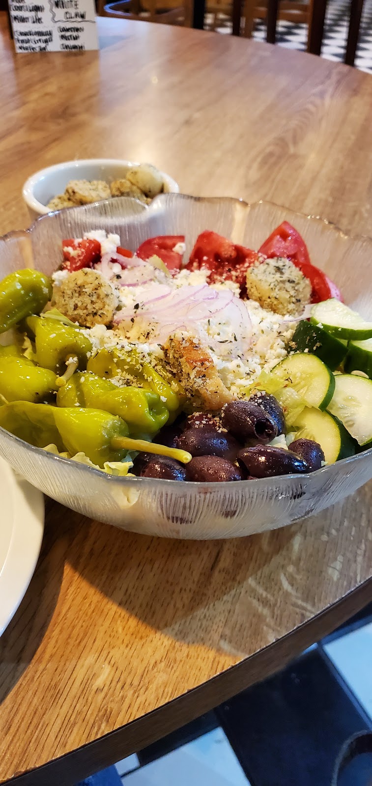 Georgios Pizza | meal delivery | 3000 E Cervantes St, Pensacola, FL 32503, USA | 8504325996 OR +1 850-432-5996