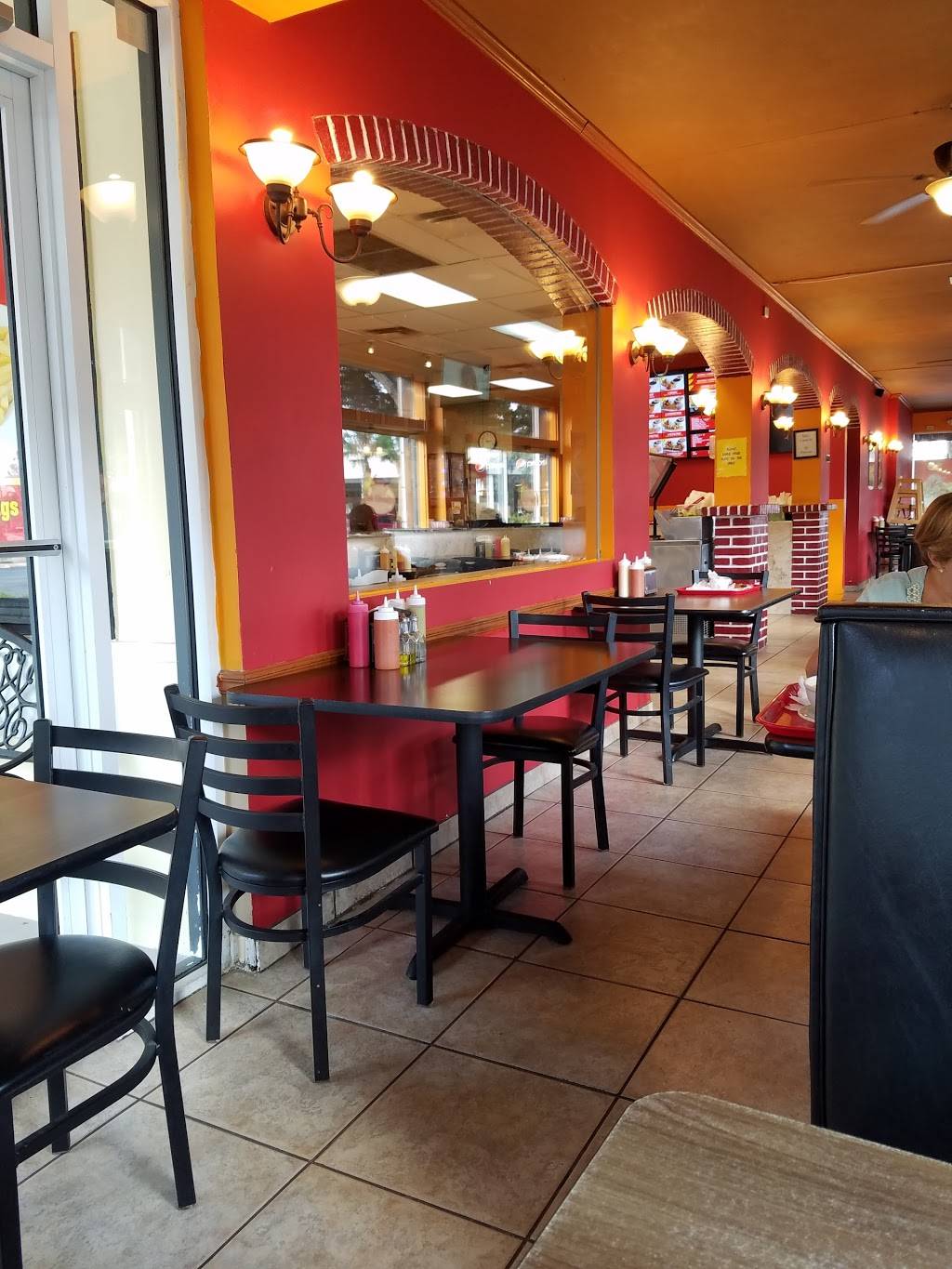 La Granja | restaurant | 21126 St Andrews Blvd, Boca Raton, FL 33433, USA | 5613921020 OR +1 561-392-1020