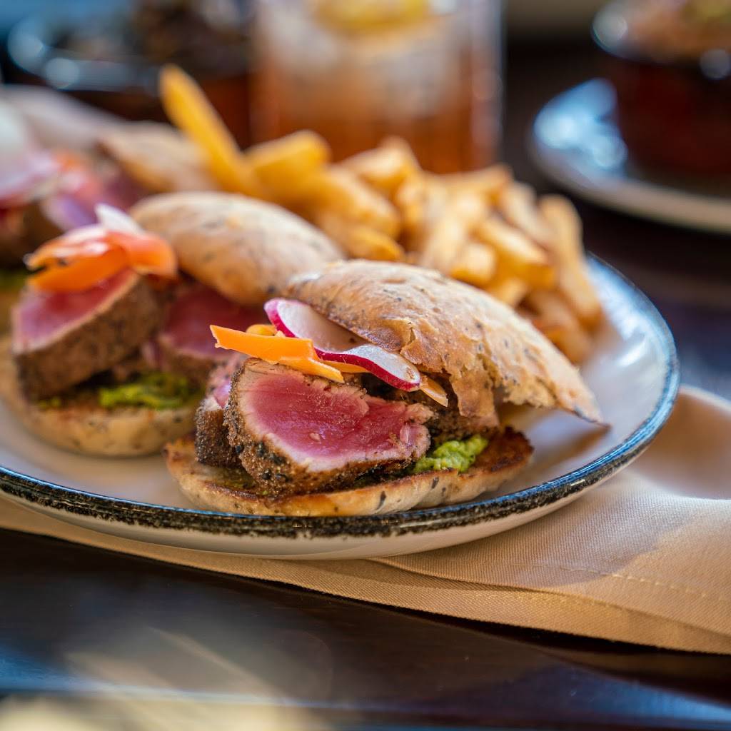 The Train Shed at Union Station | restaurant | 201 S 18th St, St. Louis, MO 63103, USA | 3149233949 OR +1 314-923-3949