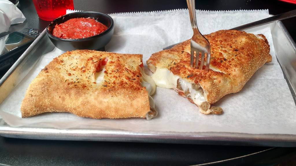 Danny Macs Pizza - Mellwood | restaurant | 1860 Mellwood Ave #112, Louisville, KY 40206, USA | 5028906331 OR +1 502-890-6331