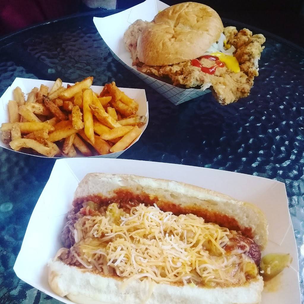 Coles Restaurant | restaurant | 101 E 6 Ave, Slater, IA 50244, USA | 5154731336 OR +1 515-473-1336