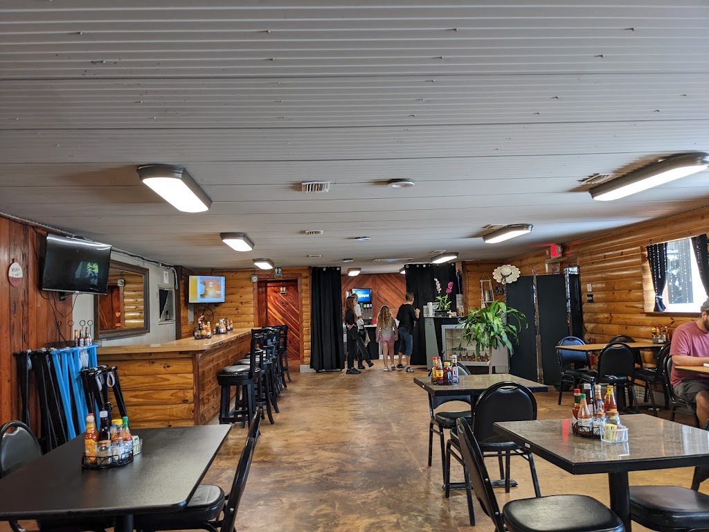 HONEY HOLE RESTAURANT & OYSTER BAR | restaurant | 1790 FL-22, Wewahitchka, FL 32465, United States | 8506391009 OR +1 850-639-1009