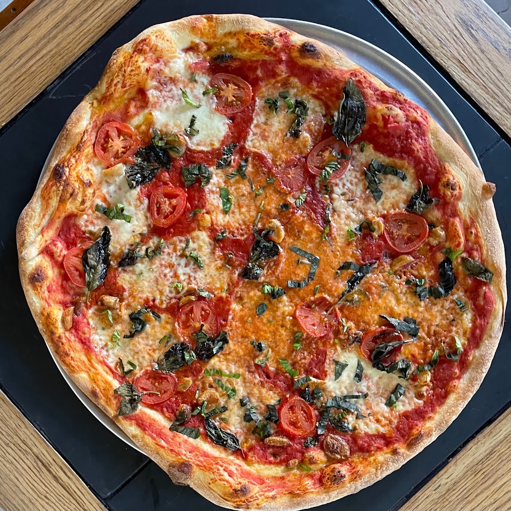 Camp Colvos Brewing + Pizza Co. | restaurant | 2104 Commerce St, Tacoma, WA 98402, USA | 2533145704 OR +1 253-314-5704