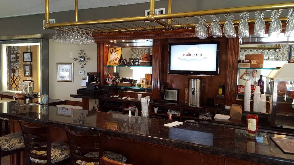 Main St Diner | restaurant | 505 W Main St, Tavares, FL 32778, USA | 3522534663 OR +1 352-253-4663