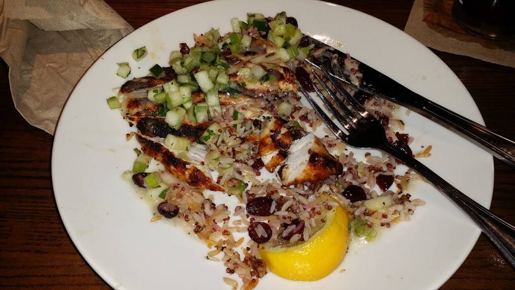 Applebees Grill + Bar | restaurant | 13351 FL-535 #100, Orlando, FL 32821, USA | 3213954074 OR +1 321-395-4074