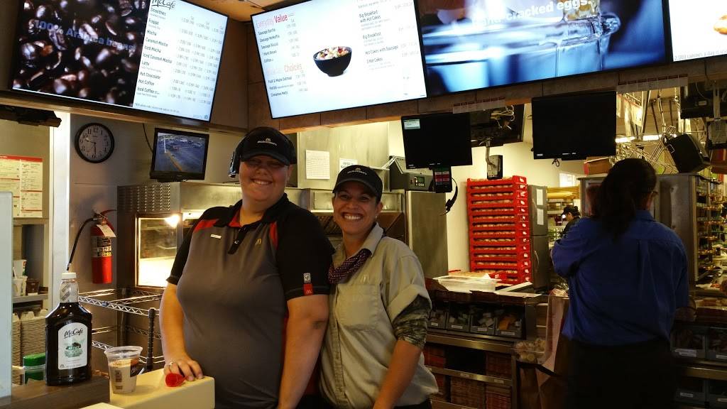 McDonalds | cafe | 503 N Main St, Belen, NM 87002, USA | 5058643121 OR +1 505-864-3121