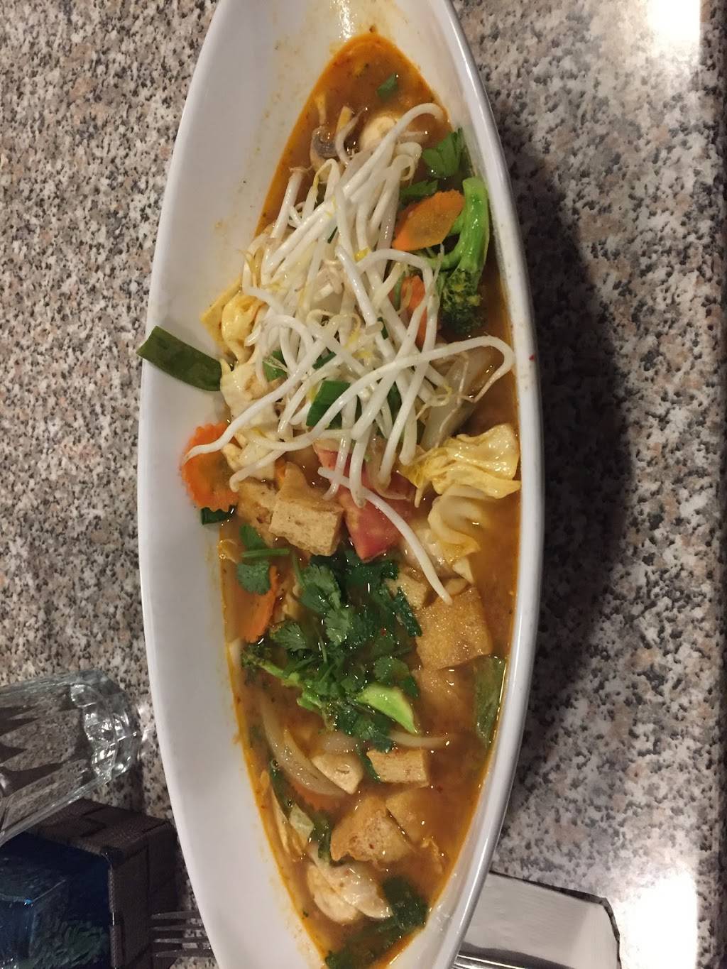 Thai Pasta Cuisine | restaurant | 11461 SW Scholls Ferry Rd, Beaverton, OR 97008, USA | 5035909718 OR +1 503-590-9718