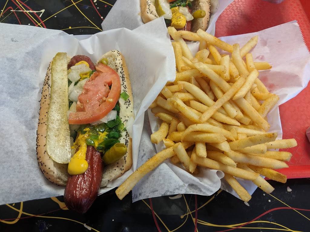 Mikes Hot Dogs | meal takeaway | 5948 Roswell Rd, Sandy Springs, GA 30328, USA | 4042528484 OR +1 404-252-8484