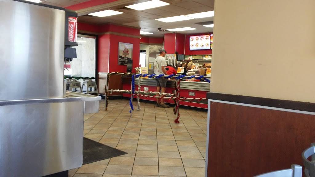 Hardees/Red Burrito | restaurant | 11705 US-92, Seffner, FL 33584, USA | 8136200756 OR +1 813-620-0756