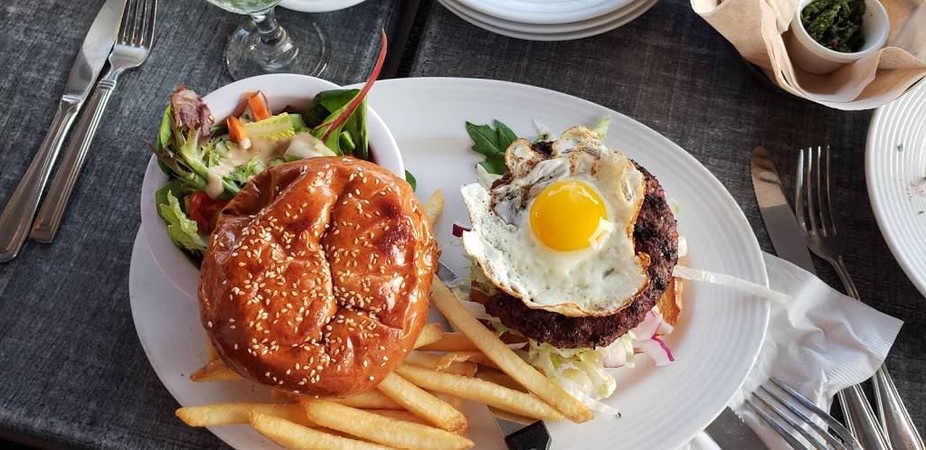 Aroma Sunset Bar and Grill | restaurant | 7373 Sunset Blvd, Los Angeles, CA 90046, USA | 3238508120 OR +1 323-850-8120