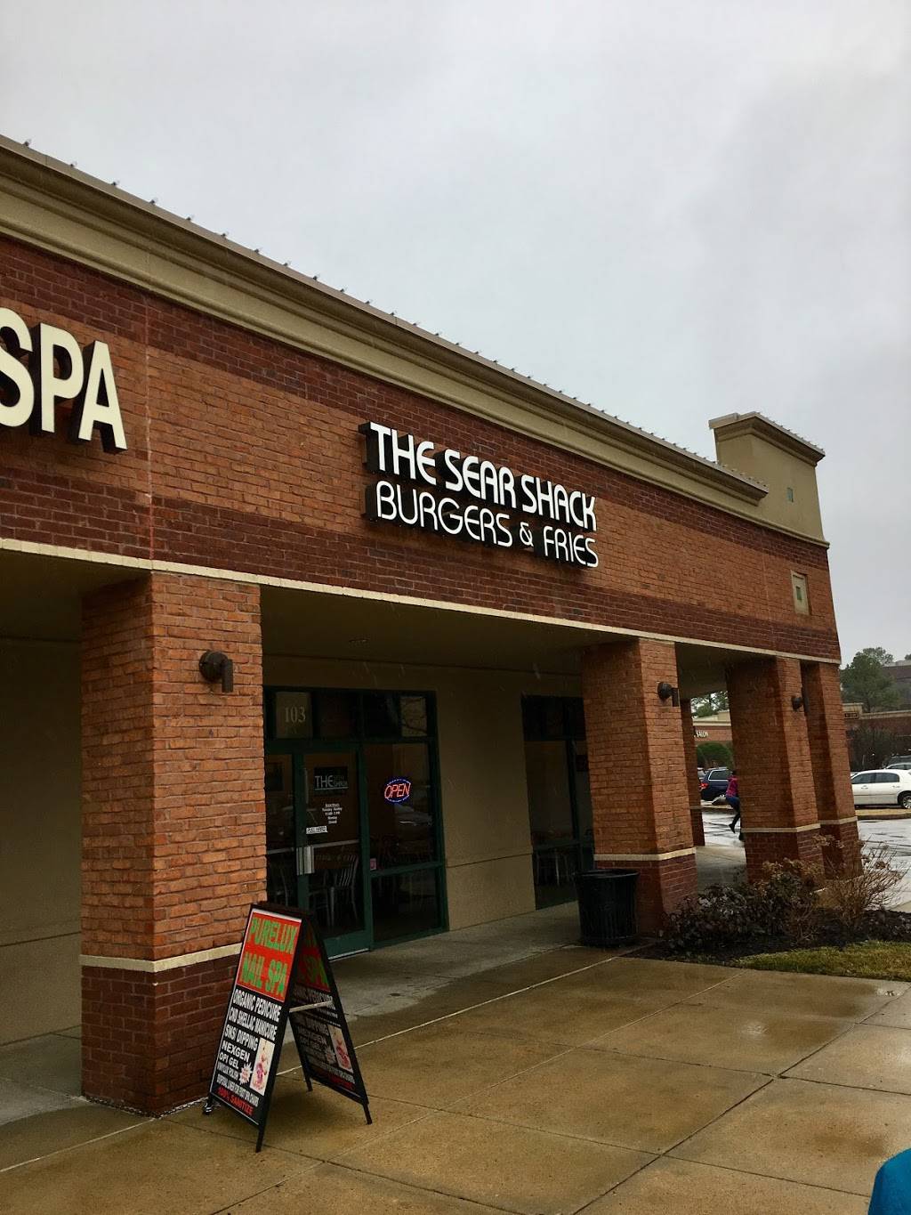 The Sear Shack Burgers & Fries | restaurant | 5101 Sanderlin Ave # 103, Memphis, TN 38117, USA | 9015674909 OR +1 901-567-4909