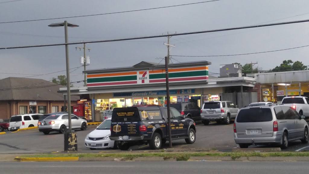 7-Eleven | bakery | 13304 Occoquan Rd, Woodbridge, VA 22191, USA | 7034947373 OR +1 703-494-7373