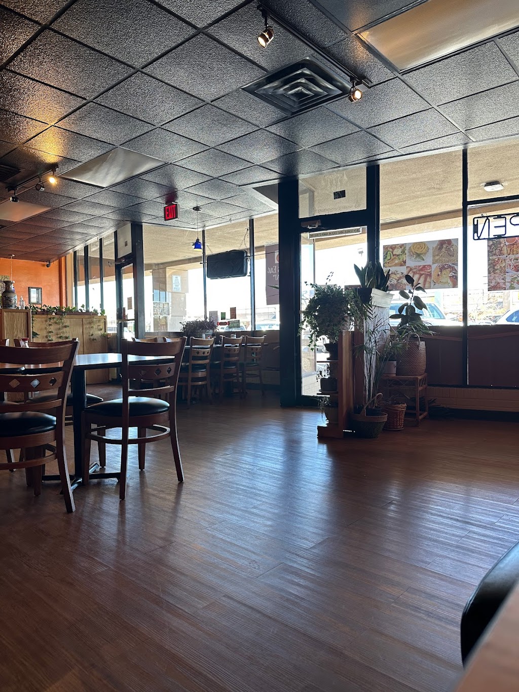 Let’s Eat Thai Cuisine | restaurant | 3115 San Mateo Blvd NE, Albuquerque, NM 87110, USA | 5058812326 OR +1 505-881-2326