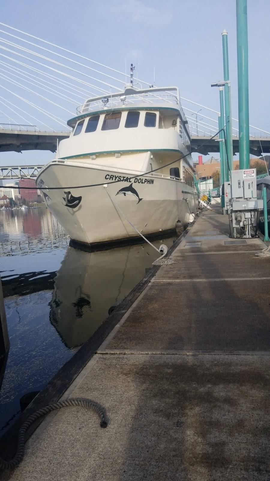 Portland Spirit at Caruthers Landing | restaurant | 110 SE Caruthers St, Portland, OR 97214, USA | 5032243900 OR +1 503-224-3900