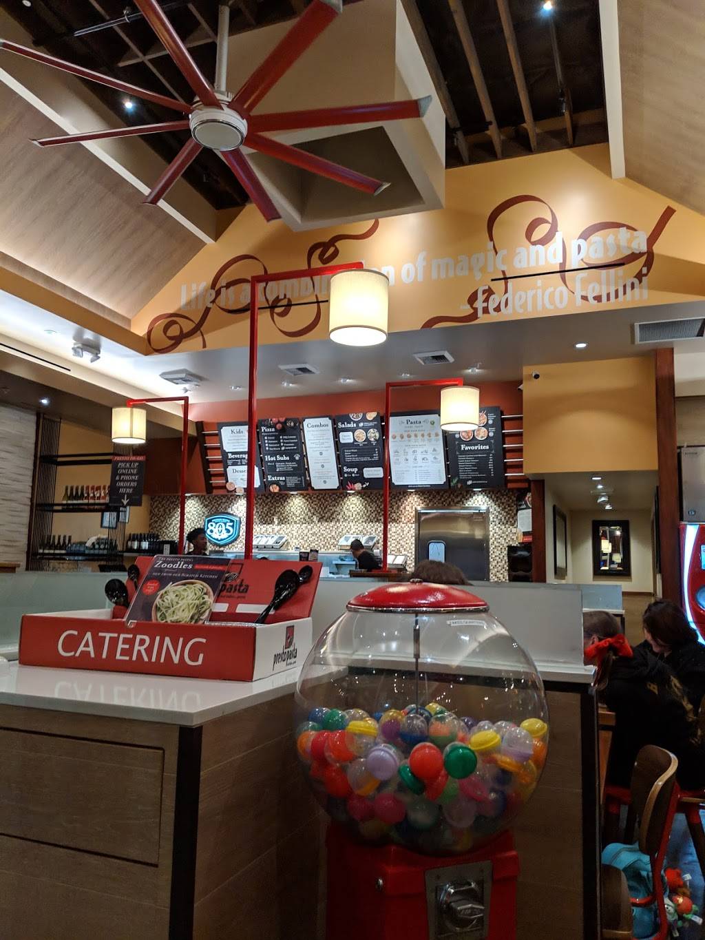 Presto Pasta | restaurant | 24375 Magic Mountain Pkwy, Valencia, CA 91355, USA | 6612847737 OR +1 661-284-7737