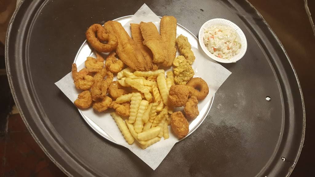 Sea Hut | restaurant | 354 E Franklin St, Monroe, NC 28112, USA | 7046358981 OR +1 704-635-8981