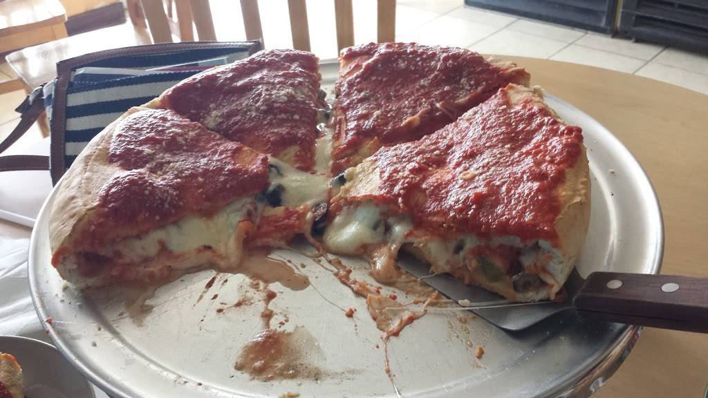 Klasiana Pizza | restaurant | 1130, 5487 S 76th St, Greendale, WI 53129, USA | 4142066438 OR +1 414-206-6438