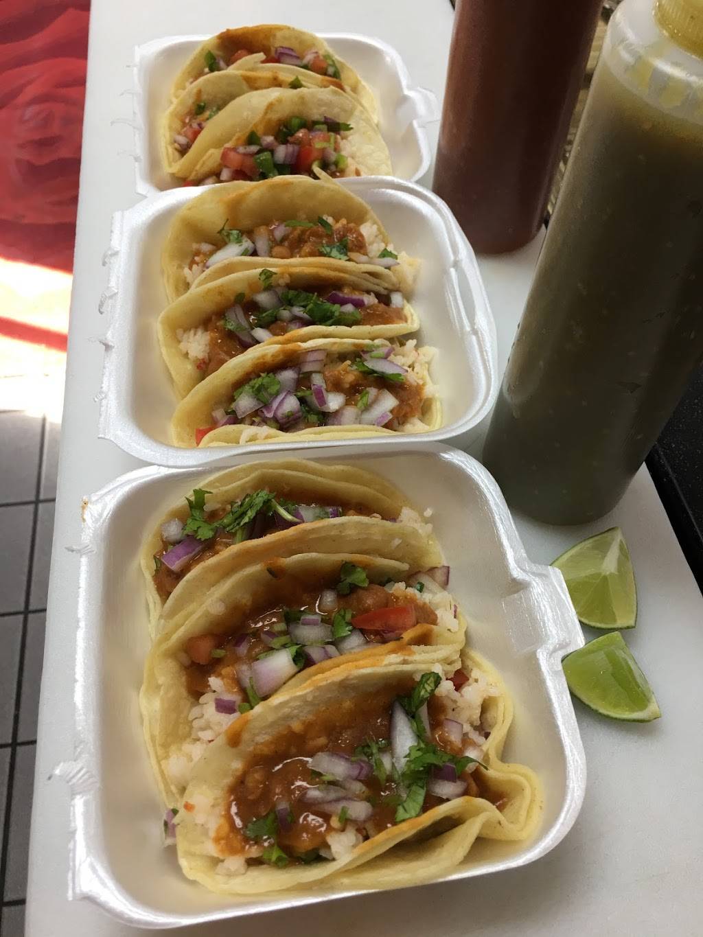 Little Angels Taqueria | restaurant | 1901 Country Club Dr, Mansfield, TX 76063, USA | 8176170074 OR +1 817-617-0074