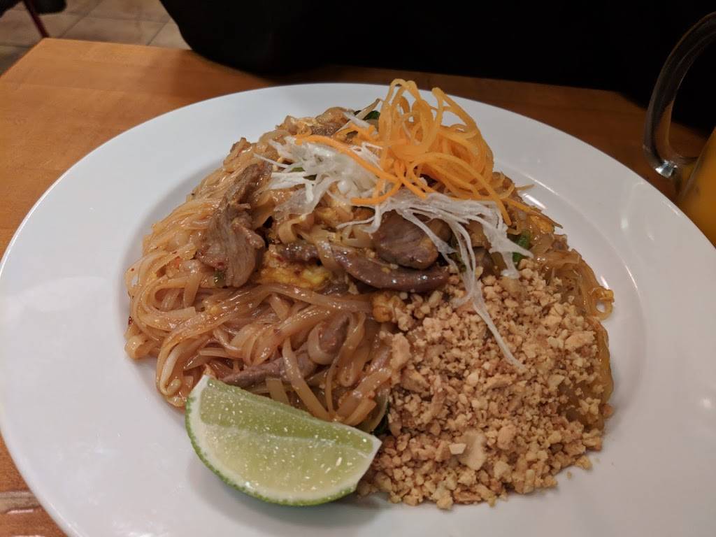 Rainbow Thai Cuisine | meal takeaway | 4825 N Western Ave, Chicago, IL 60625, USA | 7737547660 OR +1 773-754-7660