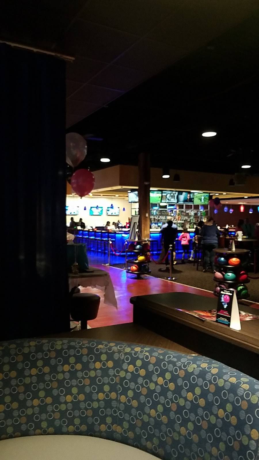Stars and Strikes Family Entertainment Center | restaurant | 3238 Wrightsboro Rd, Augusta, GA 30909, USA | 6789655707 OR +1 678-965-5707