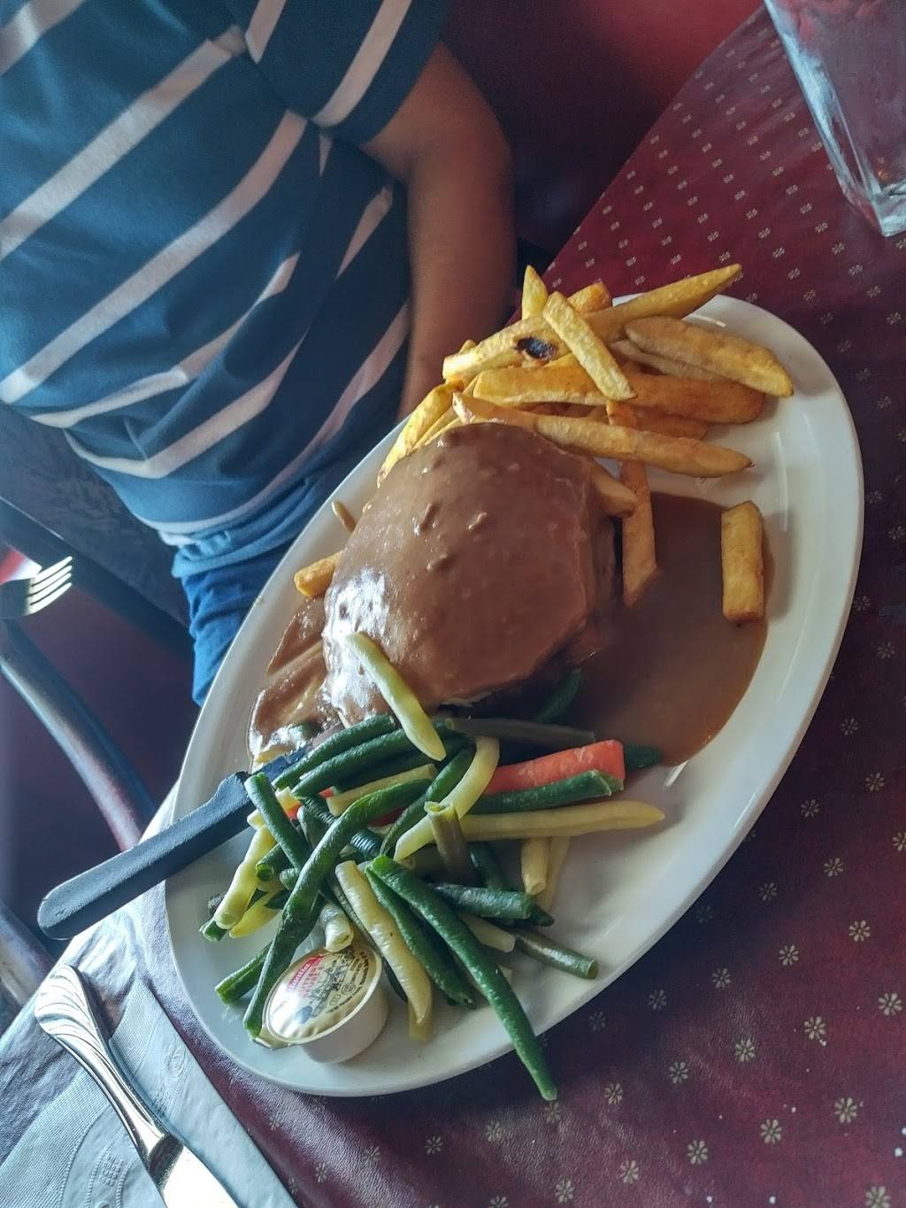 Papa Sams Restaurant | restaurant | 710 March Rd, Kanata, ON K2K 2V9, Canada | 6135918080 OR +1 613-591-8080