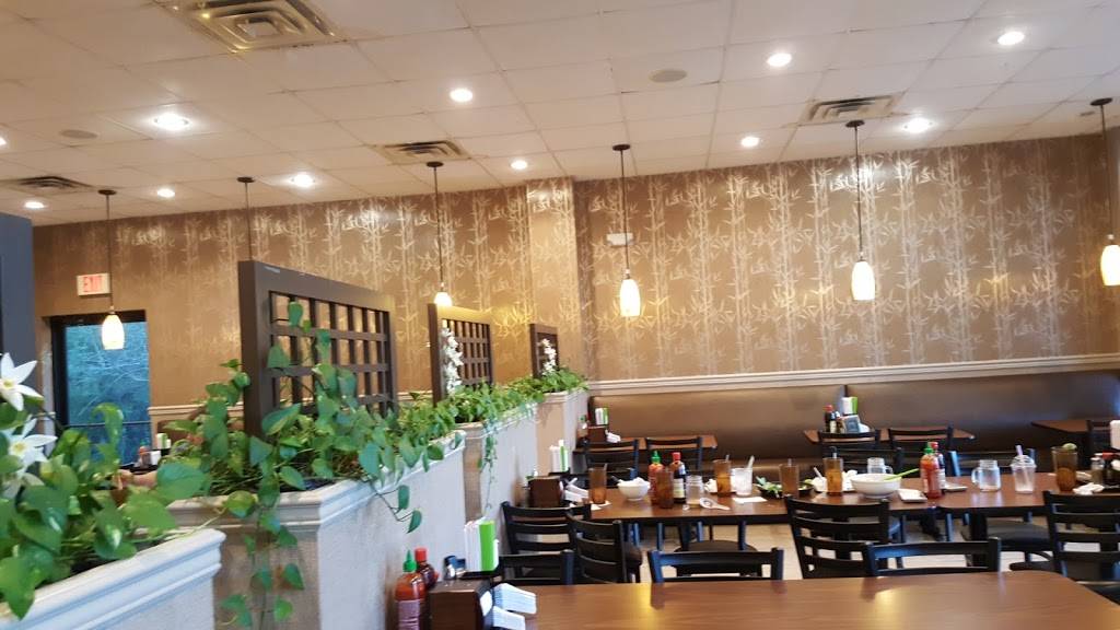 Pho Hoa | restaurant | 1308 Manhattan Blvd, Harvey, LA 70058, USA | 5043022094 OR +1 504-302-2094
