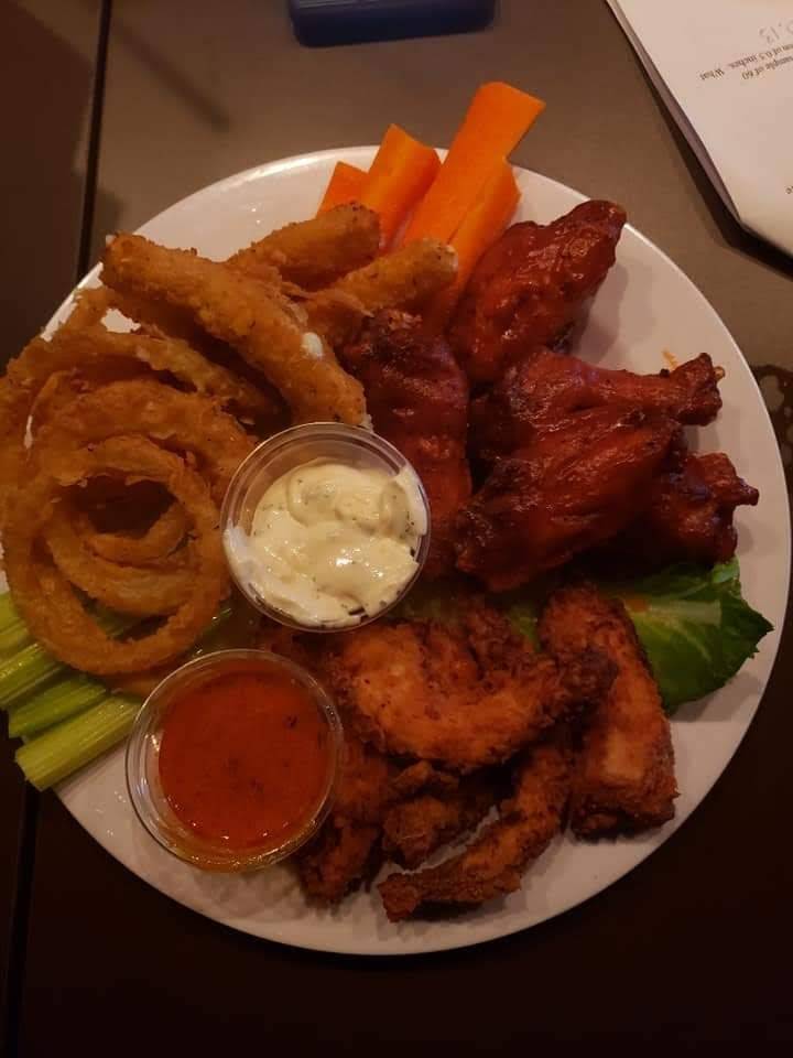 Niccos bar and grill | restaurant | 6300 w Ogden Ave, Berwyn, IL 60402, USA | 7086702042 OR +1 708-670-2042